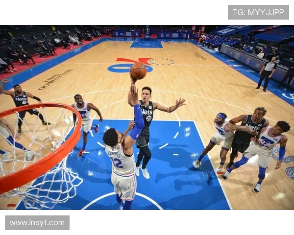 库里缺席比赛数量远超追梦引发争议两人各自立场引发球迷热议